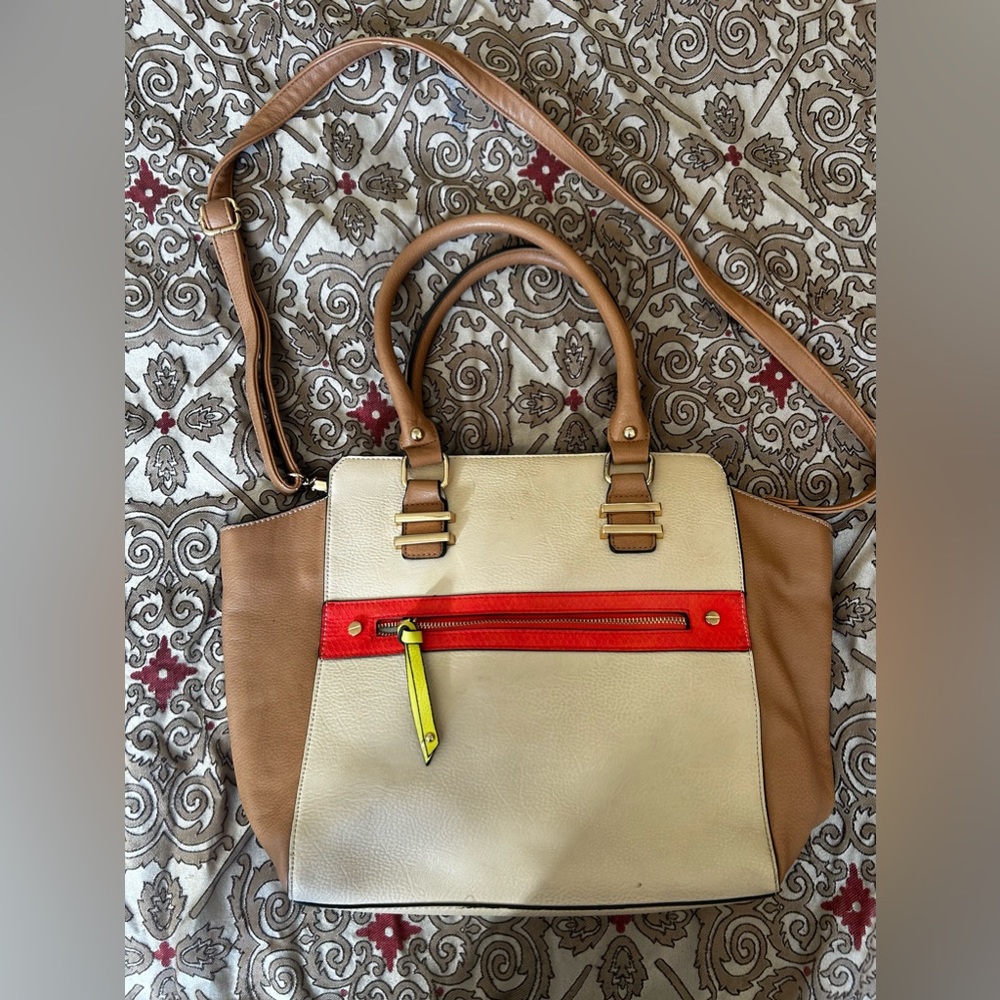 Women multi colored shoulder bag
